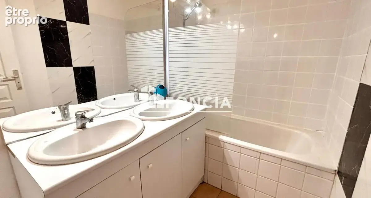 Marseille - le panier - appartement t4 duplex de 83m² dernier etage - photo 7