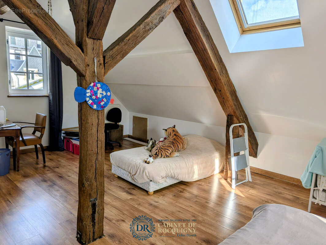 A vendre maison de ville hyper centre - photo 17