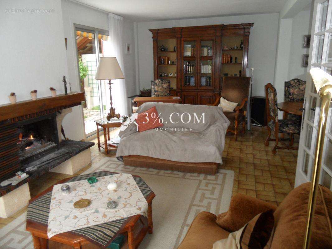 Maison à CHATELLERAULT