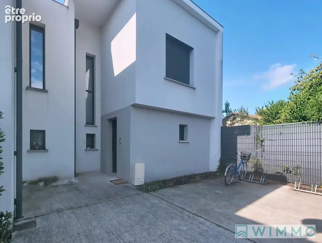 Maison T4 avec Jardin en plein coeur de Salleboeuf - photo 9