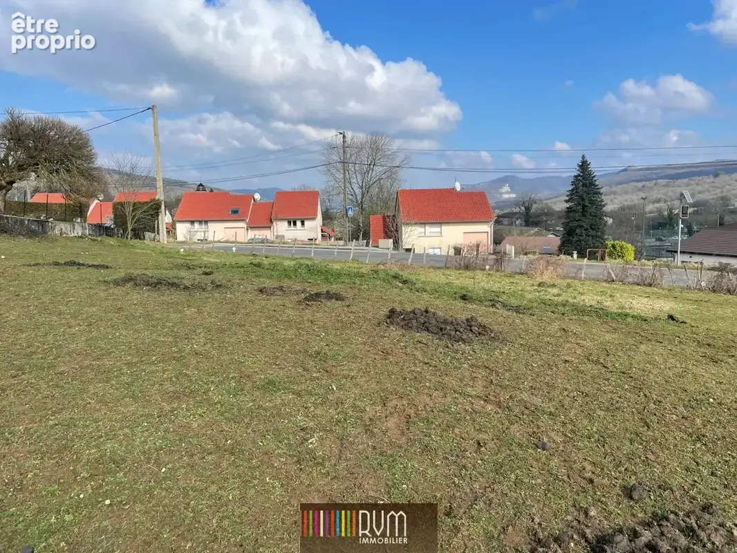 Terrain 685 m² à vendre à Hautecourt-Romaneche (01250) - photo 4