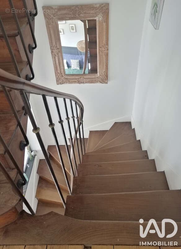 Maison 170 m² à Ambrieres-Les-Vallees  - photo 6