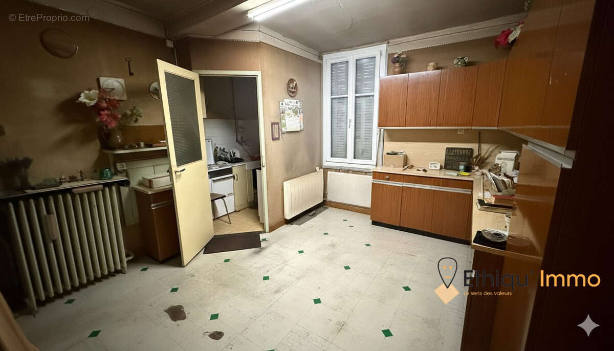 Appartement à BAR-SUR-AUBE