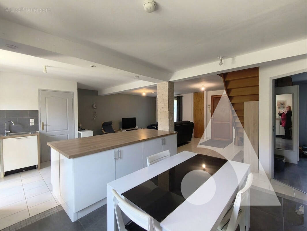 Maison à ACY-EN-MULTIEN