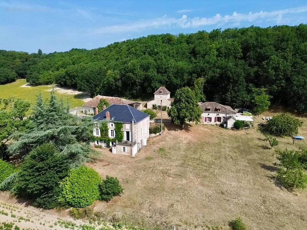 Photo 1 - Maison à HAUTEFAGE-LA-TOUR