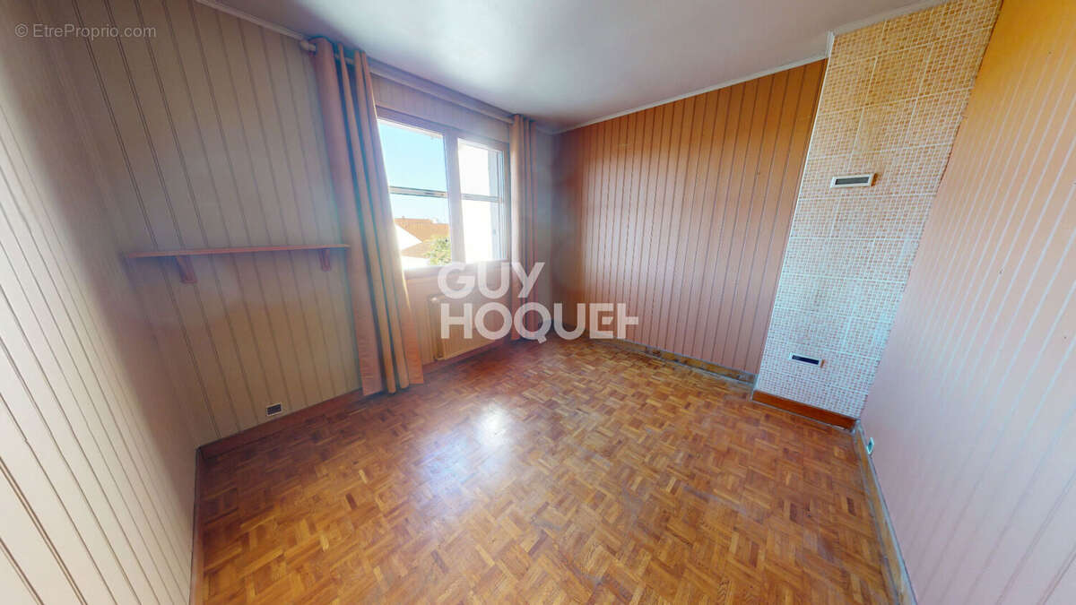 Maison à SAINT-SEBASTIEN-SUR-LOIRE