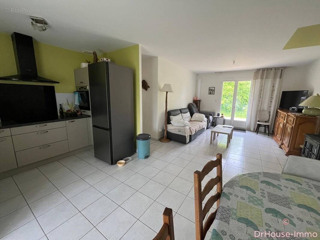 Maison à SAINT-LAURENT-DES-VIGNES