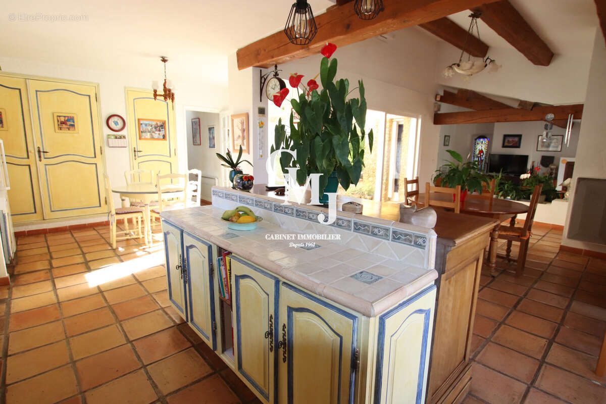 Maison à FREJUS