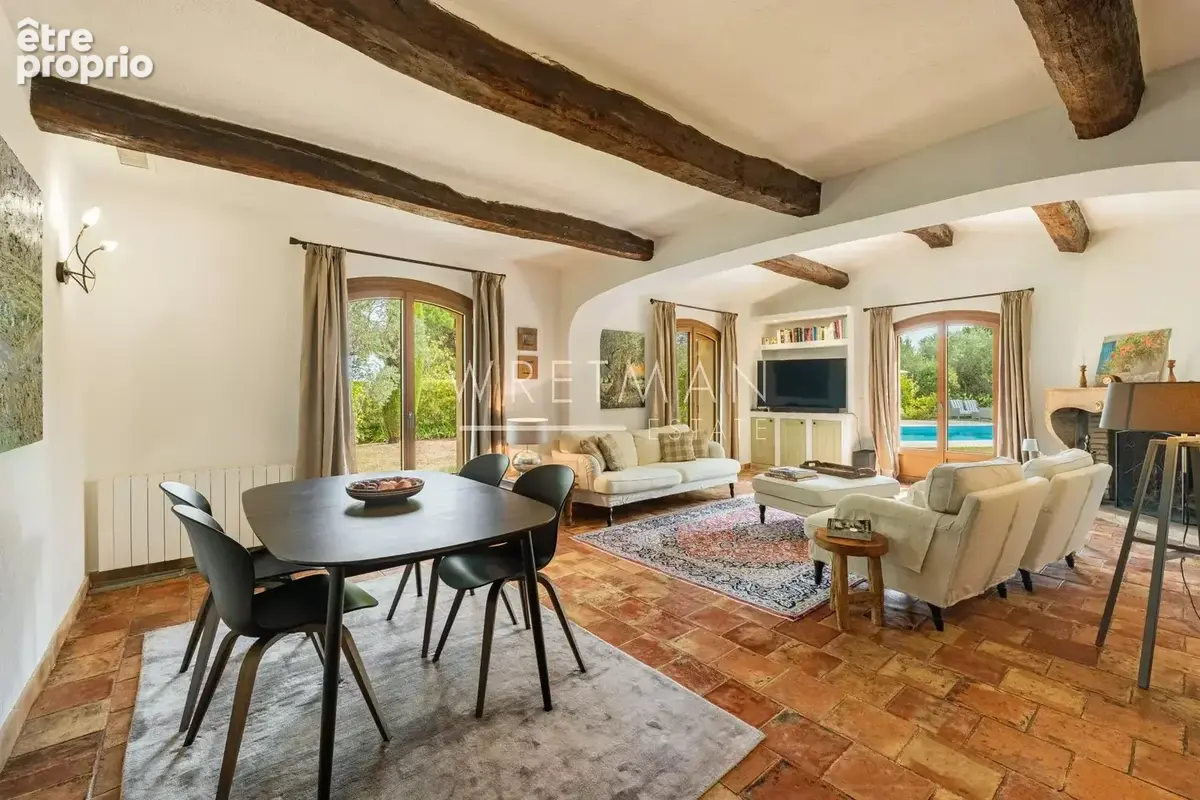 Superbe villa provençale au sein d’un domaine privé et sécurisé - photo 10