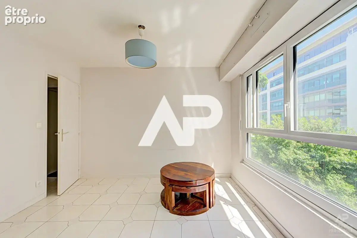 Appartement Rueil Malmaison 5 pièce(s) 90.80 m2 - photo 5