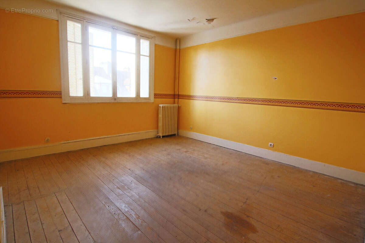 Photo 3 - Appartement à BRETEUIL