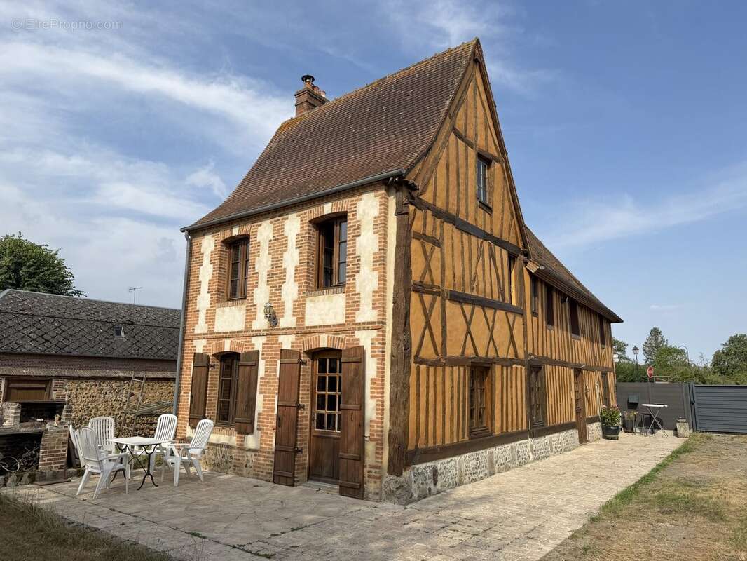 Maison 145 m² à Bernay  - photo 2