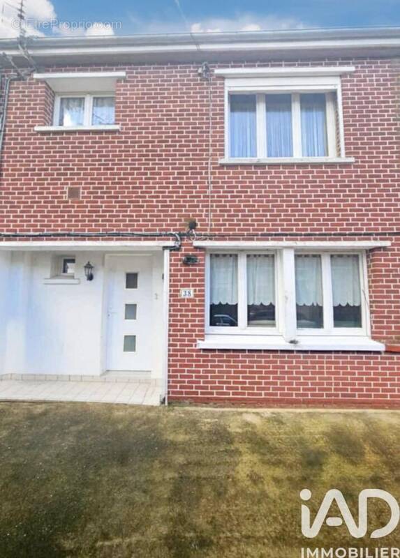 Photo 1 - Maison à SAINT-MARTIN-AU-LAERT