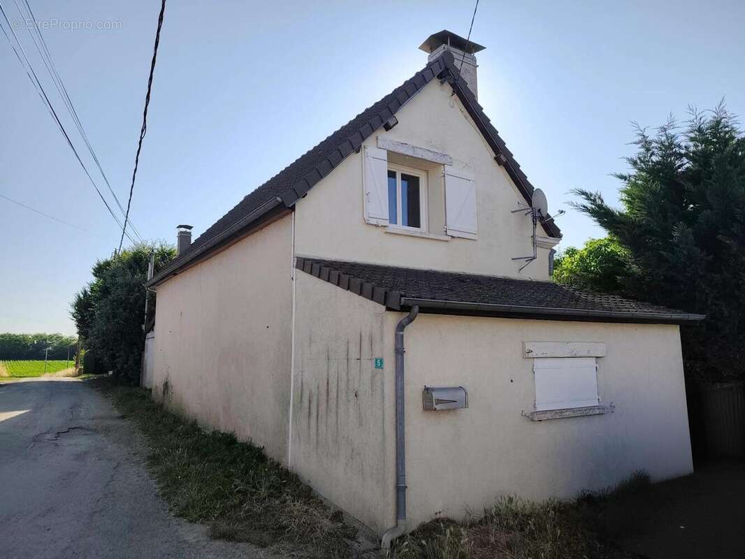 Photo 3 - Maison à POULAINES