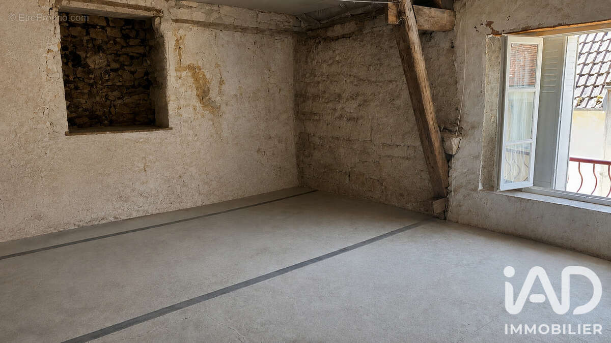 Maison 79 m² à Irancy  - photo 8