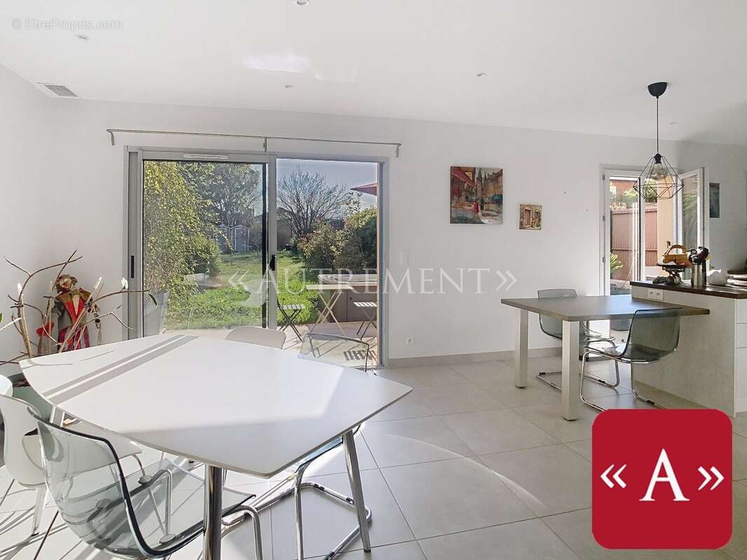 Maison à BUZET-SUR-TARN