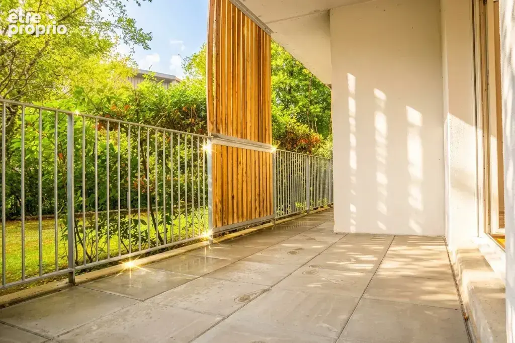 Mérignac Proche Pellegrin / Arlac - T2 (50m2) TBE avec Balcon - Cave et Parking - photo 3