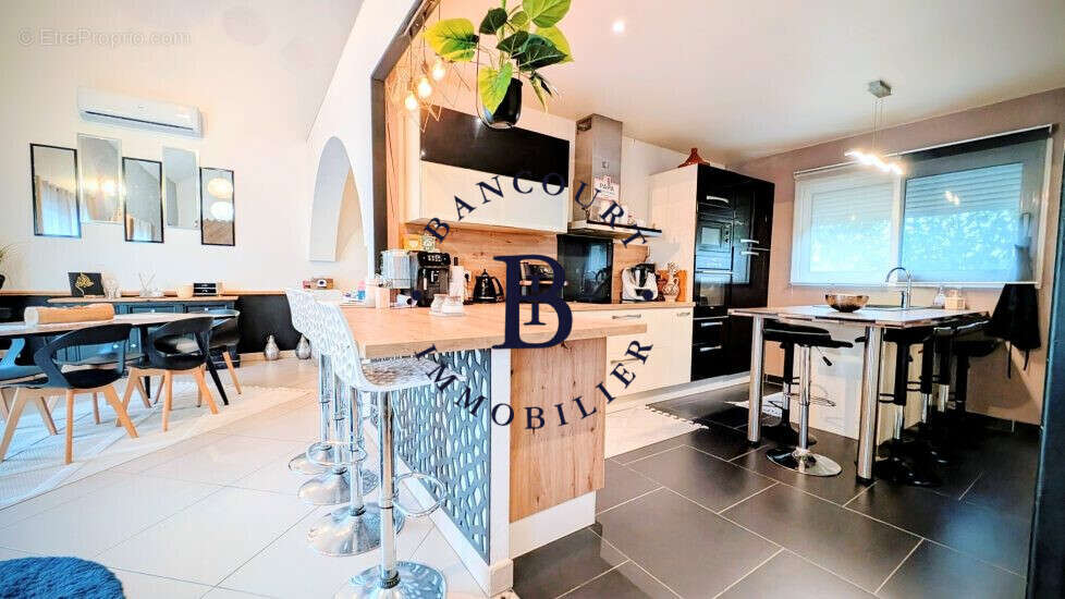 Maison à BRIVE-LA-GAILLARDE