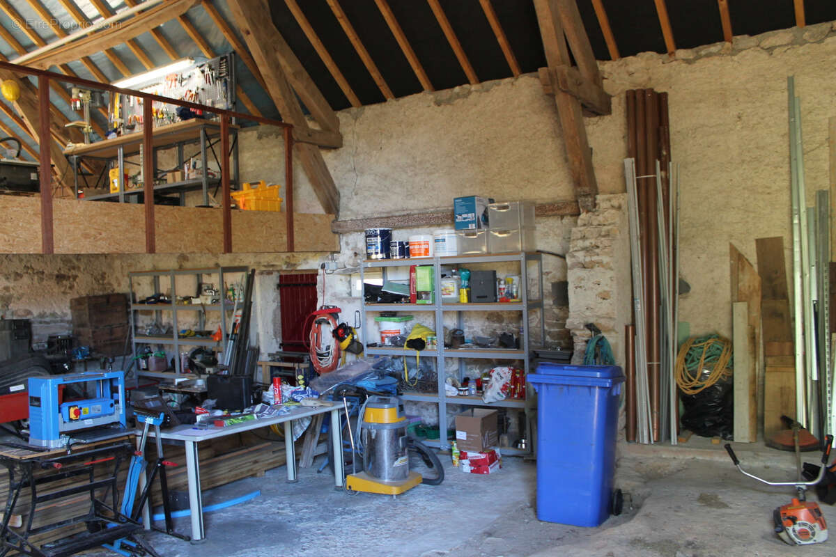 Maison à ECHASSIERES