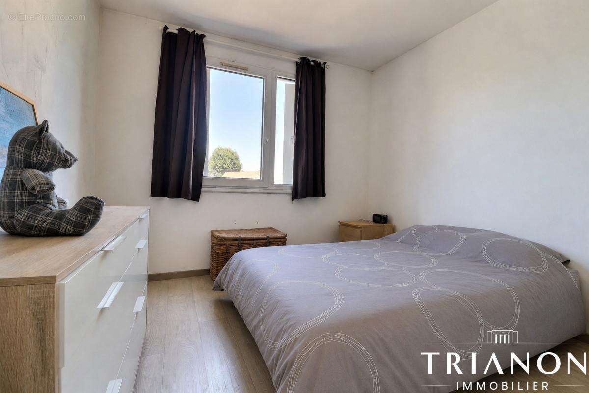 Les clayes-sous-bois – centre ville – 2 pièces – box - photo 4