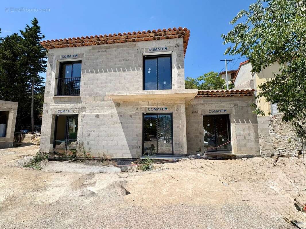 Maison à MARSEILLE-11E