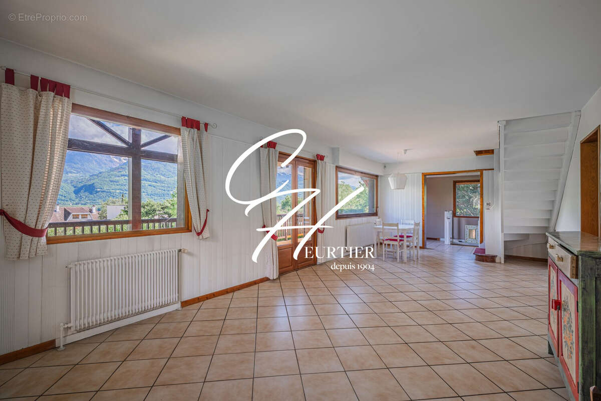 Maison à BERNIN