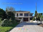 Photo 1 - Maison à MARTIGNAS-SUR-JALLE