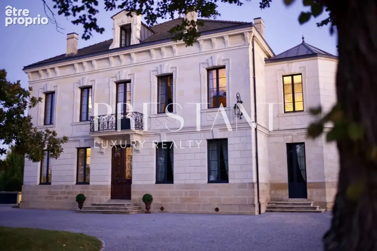 Belle propriété rénovée de style napoléon III dans un cadre verdoyant ressourçant - photo 2