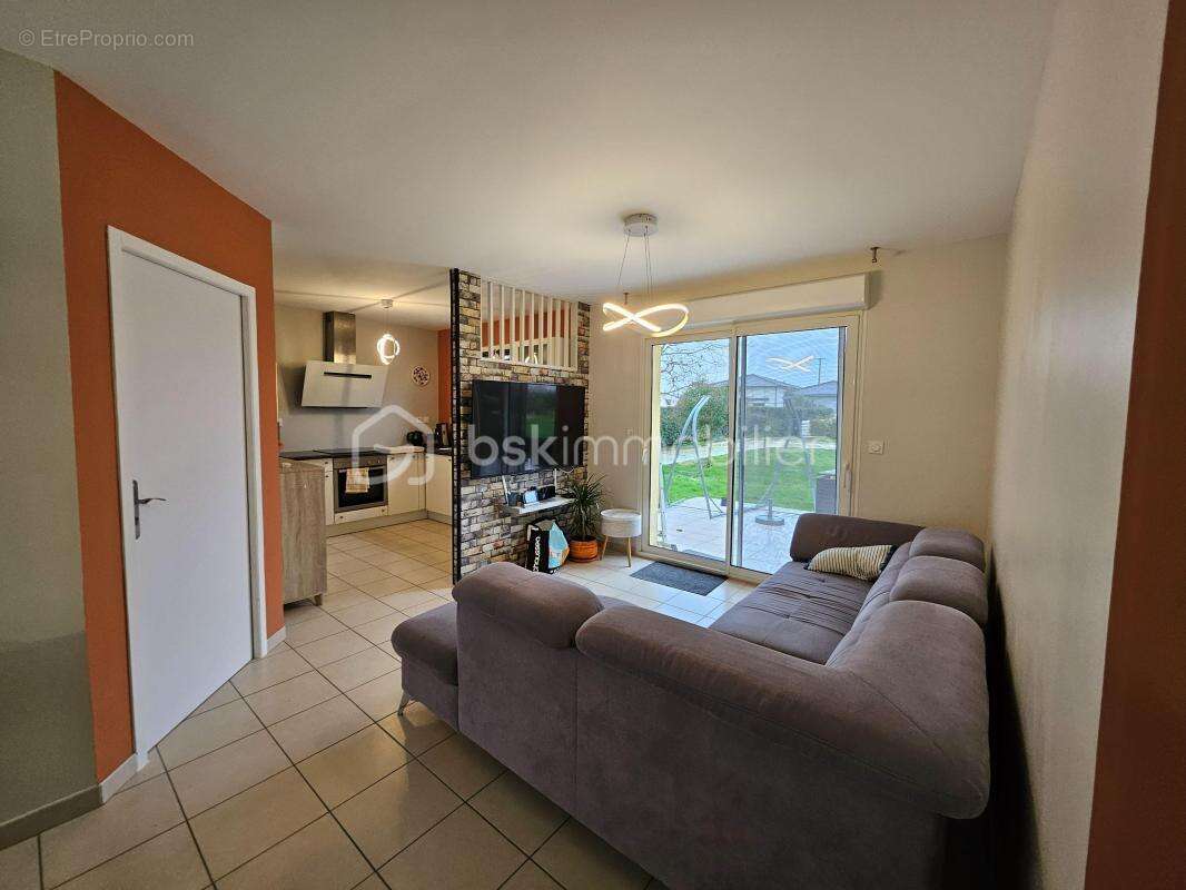 Maison à CAUDECOSTE