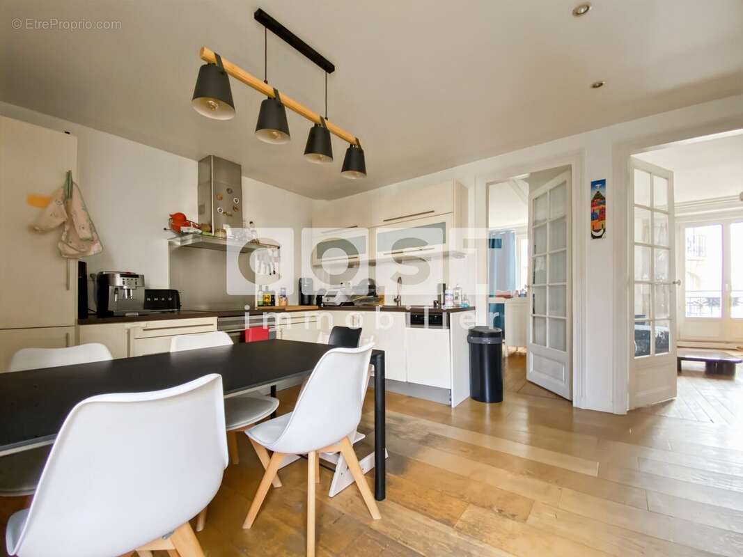 Appartement à ASNIERES-SUR-SEINE