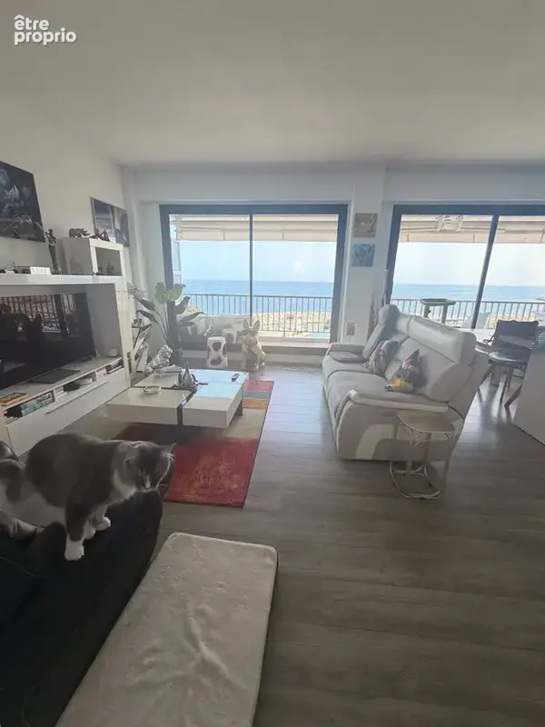Rare ; dernier etage pleine vue mer avec garage à Bastia port de Toga - photo 2