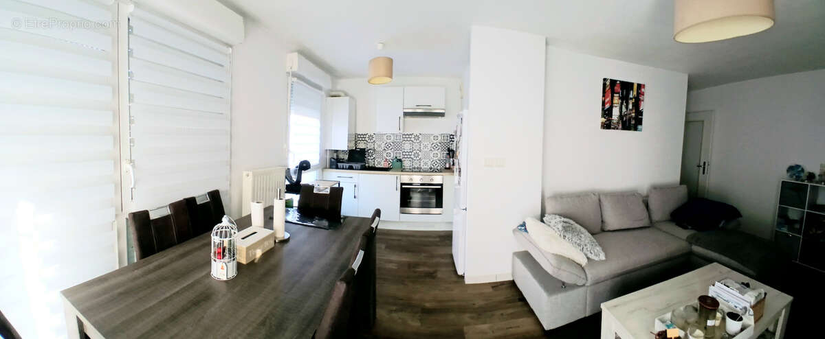 Appartement à CLOUANGE