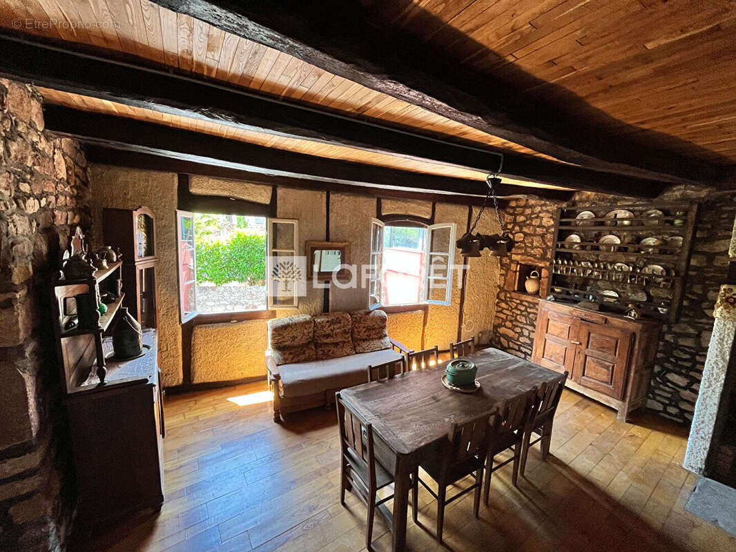 Maison à VALADY