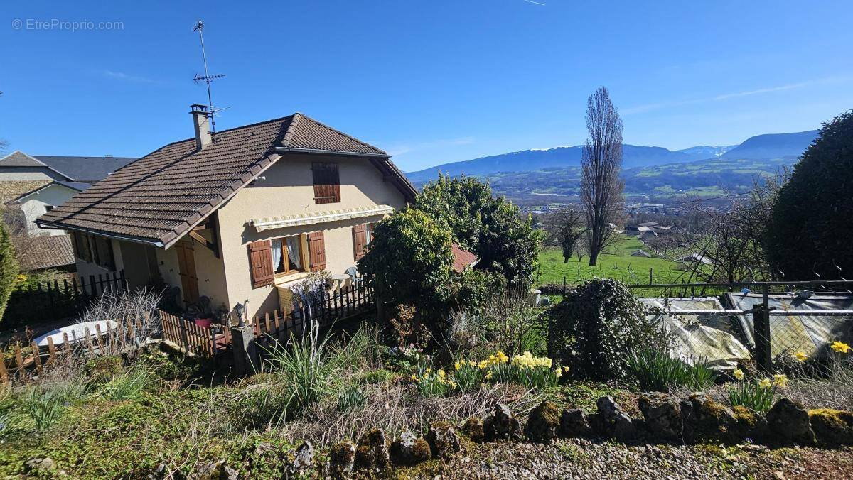 Maison à ALBENS