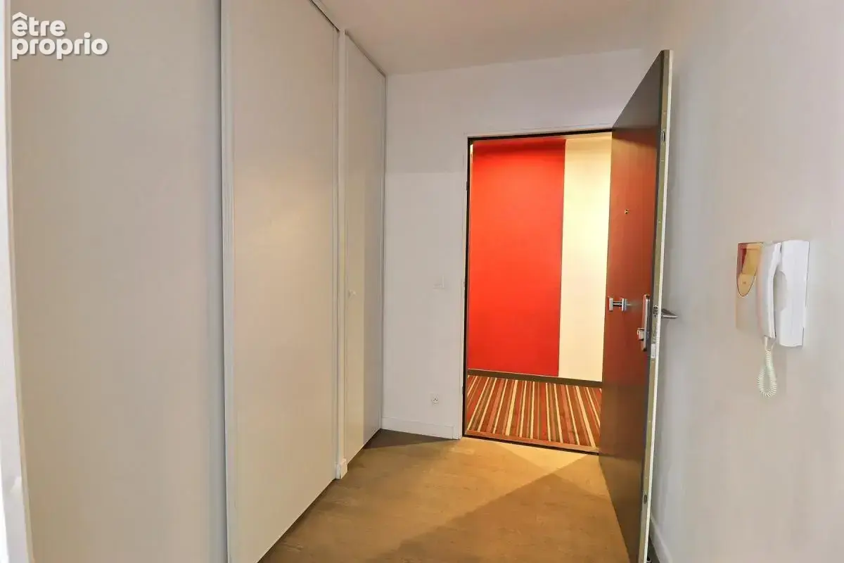 Libre : 2 pièces de 48 m² avec balcon et ascenseur dans résidence récente - photo 10