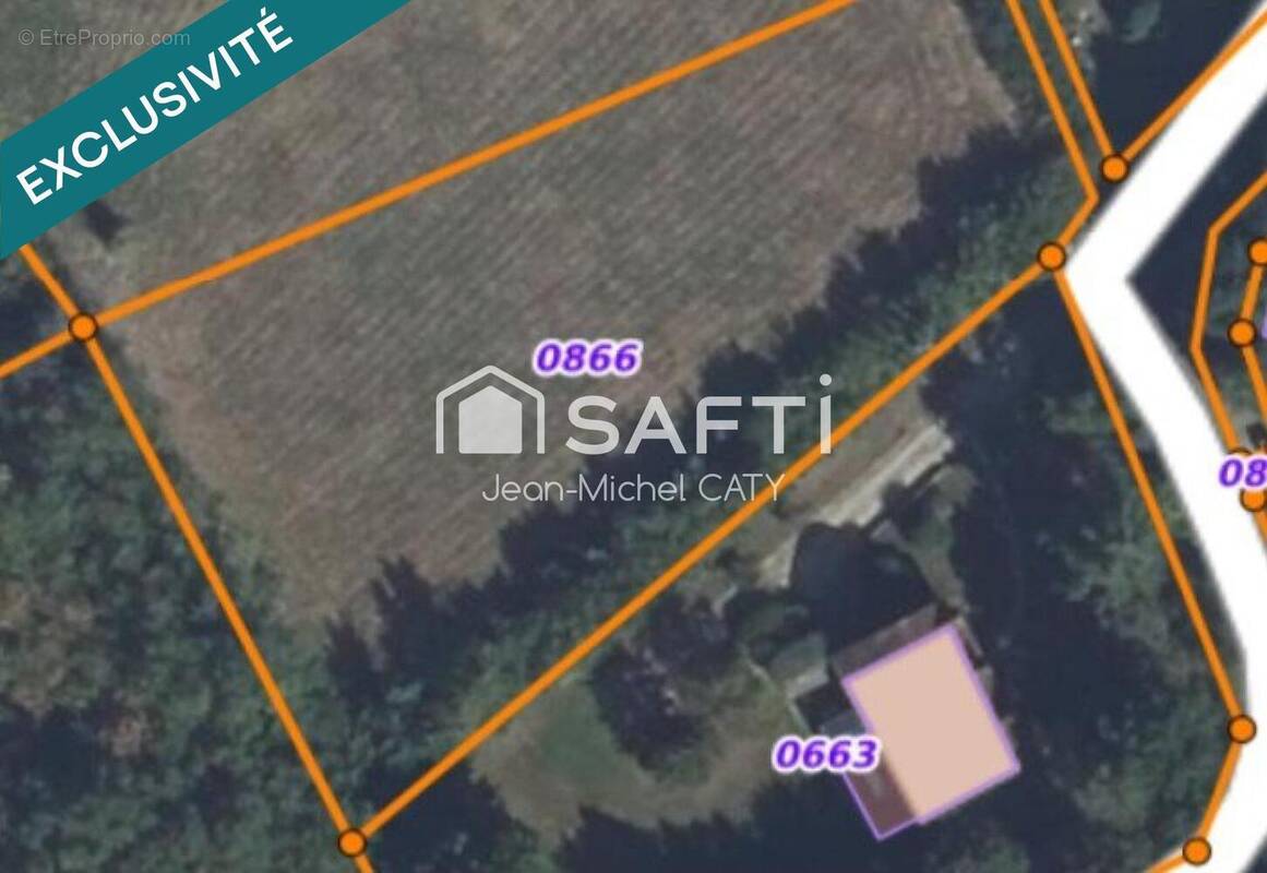 Photo 1 - Terrain à LERE