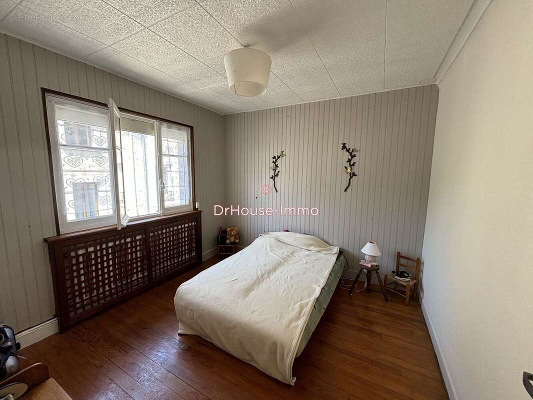 Maison à GAILLON-SUR-MONTCIENT