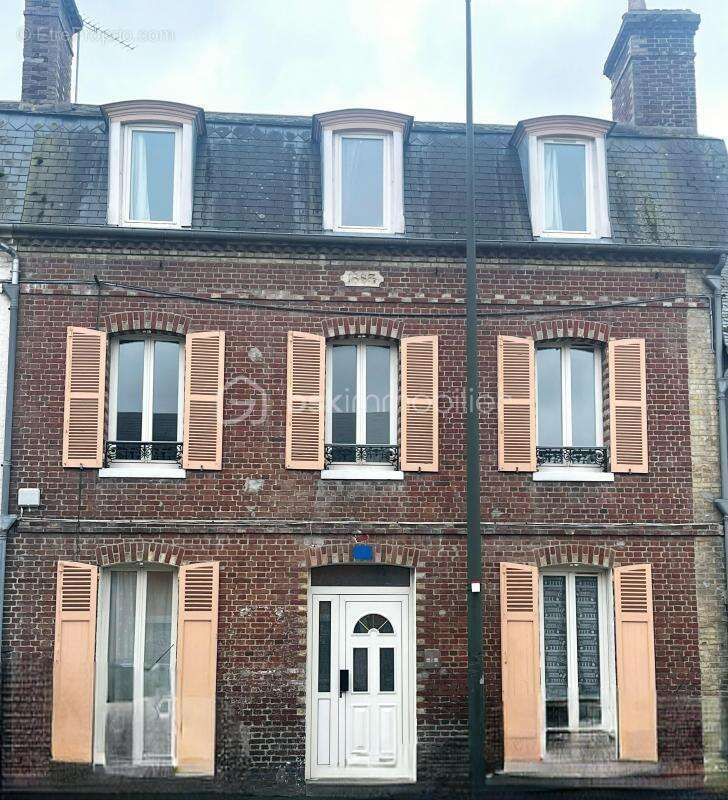 Appartement à PONT-L&#039;EVEQUE