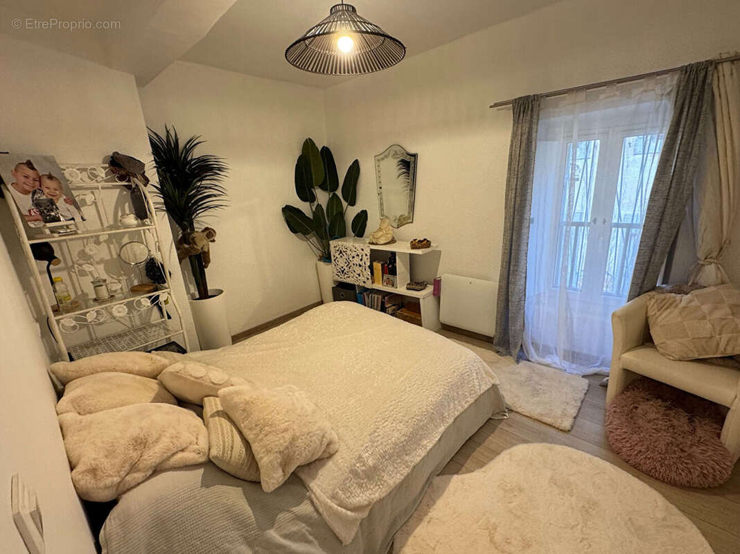 Maison à LEZIGNAN-CORBIERES