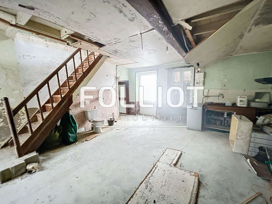 Maison à vendre à Levare - Quartier Pierreville - 4 pièces - 105 m² - photo 4
