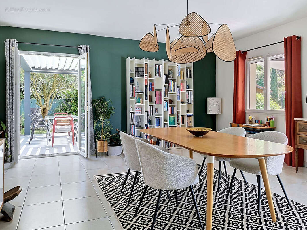 SCIEZ - Villa 168m² sur terrain 1500m² - photo 2
