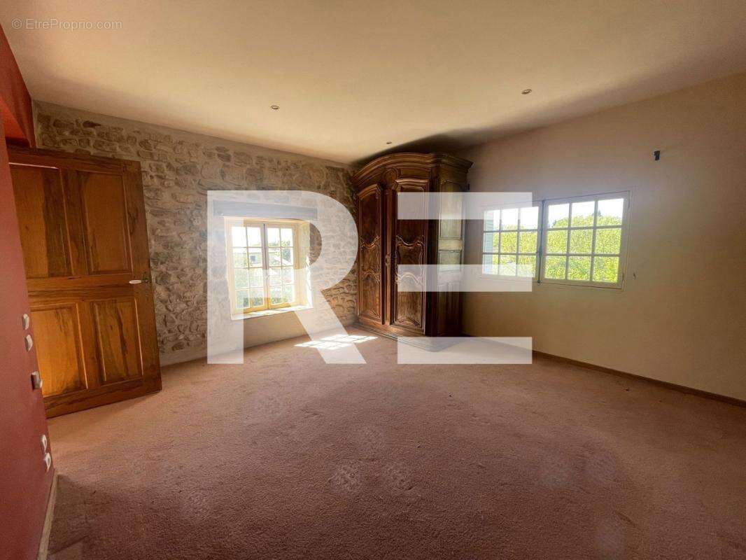 Maison à COLLORGUES