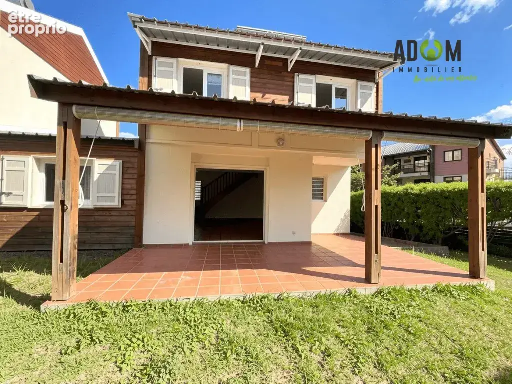 Maison 4 pièces 80 m² à vendre à La Possession (97419) - photo 2
