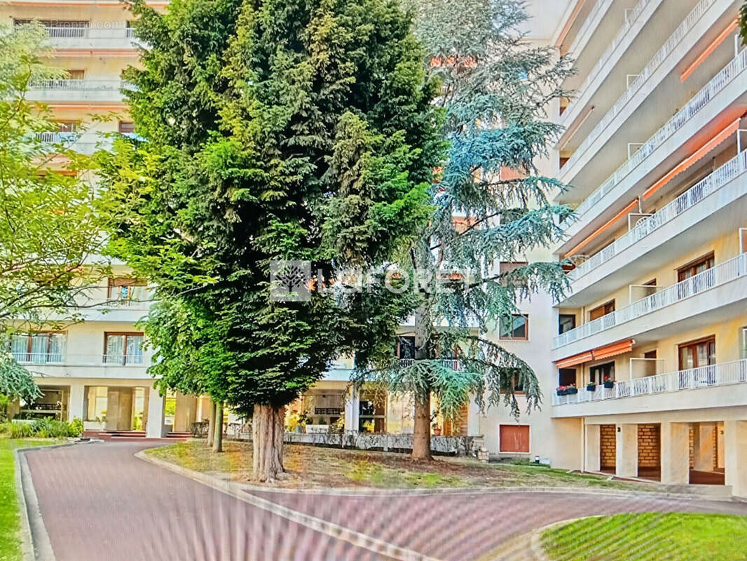Appartement à SAINT-GERMAIN-EN-LAYE