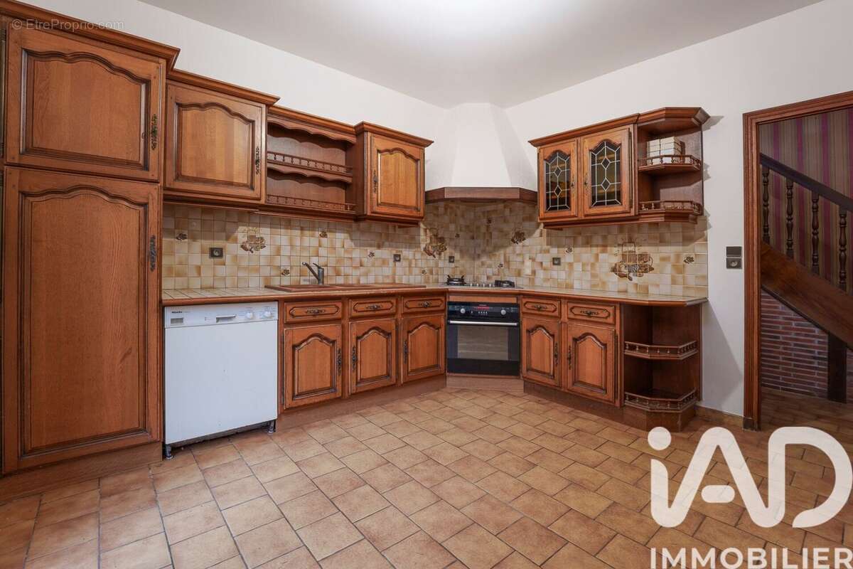 Maison 196 m² à La Membrolle-Sur-Choisille  - photo 7