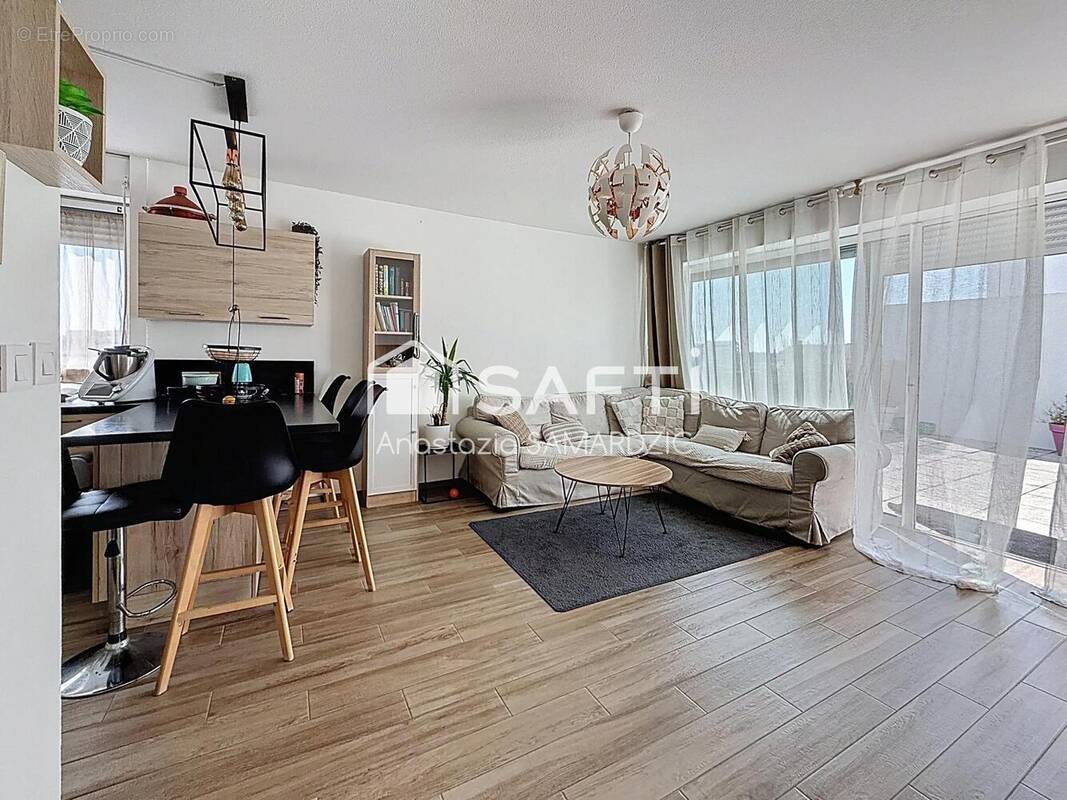 Photo 1 - Appartement à BLAGNAC