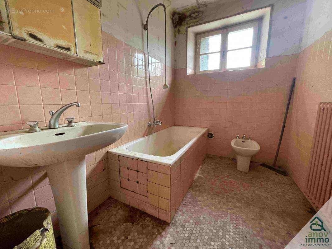 Maison à SAINT-AMANS-DES-COTS