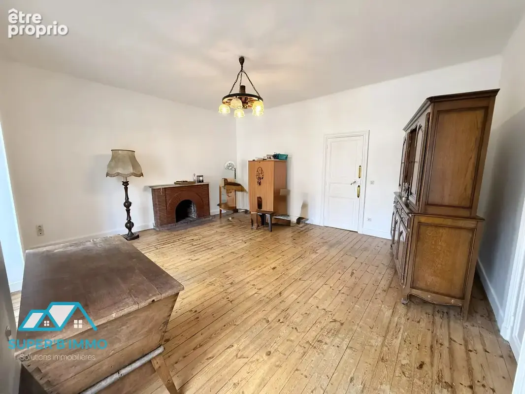 Appartement t4- 112m² - photo 2
