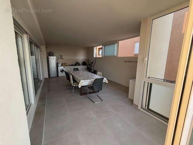 Appartement à VILLELONGUE-DELS-MONTS