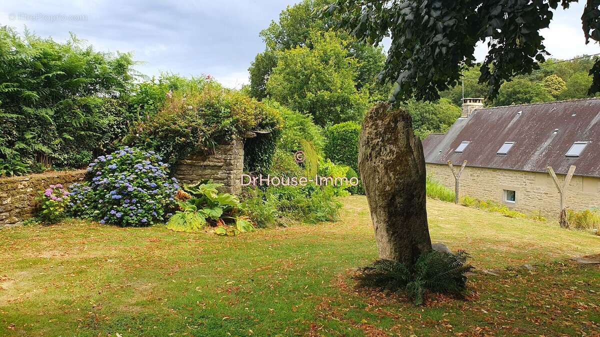 Maison à GUEHENNO